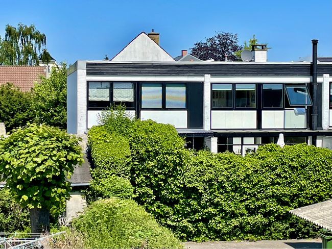 Taarbæk Strandvej 105G, 2930 Klampenborg